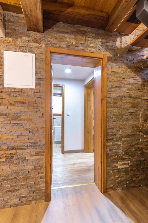 Apartment Stone And Wood Cetingrad 外观 照片